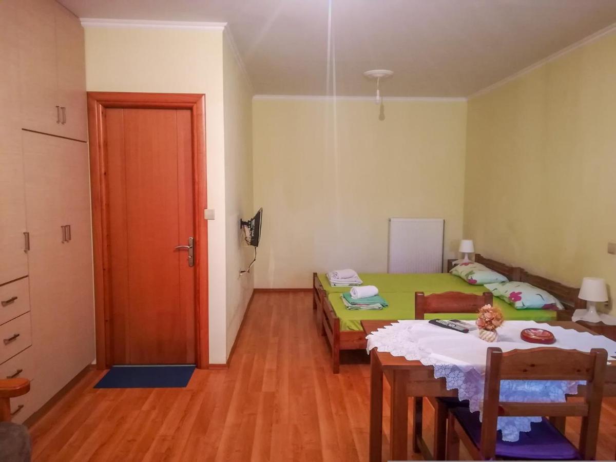 Mιχαλης Apartments Paramythia Exteriör bild